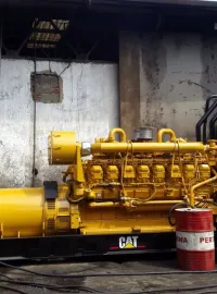 Genset Bekas Caterpillar Genset Bekas Caterpillar 3516, 2000 Kva, Tahun 2002 3 caterpillar_35163_2000_kva_tahun_2002