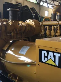 Genset Bekas Caterpillar Genset Bekas Caterpillar 3516, 1500 Kva, Tahun 2002 2 caterpillar_3516_2_1500_kva_tahun_2002