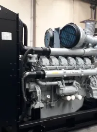 Genset Bekas Perkins Genset Bekas Perkins 4016-46TAG2A, 1500 Kva, Open Type  3 genset_bekas_perkins_1500_kva_type_engine_4012_46tag2a_tahun_2010_picture_5