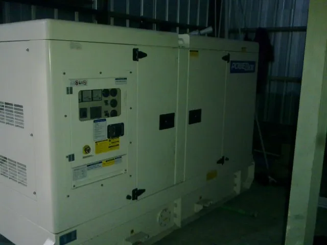 Genset Bekas Cummins Diesel Genset Bekas Cummins Type engine 4BT3.9-G1 + Stamford 30 Kva genset cummins 4b3 9  g1 stamford silent type 30 kva tahun 2015 picture 9